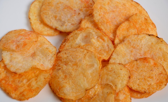 Review: Kettle Chips Baked honey hickory barbeque chips - NEAROF